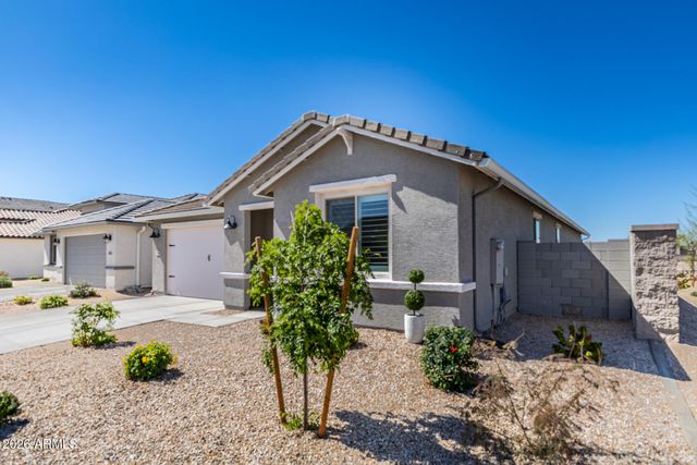 31564 N WILDMARE Road, San Tan Valley, AZ 85143