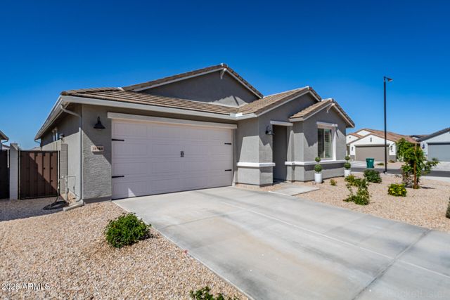 31564 N WILDMARE Road, San Tan Valley, AZ 85143
