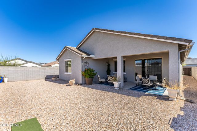 31564 N WILDMARE Road, San Tan Valley, AZ 85143