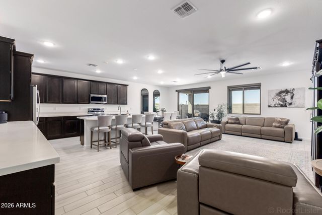 31564 N WILDMARE Road, San Tan Valley, AZ 85143