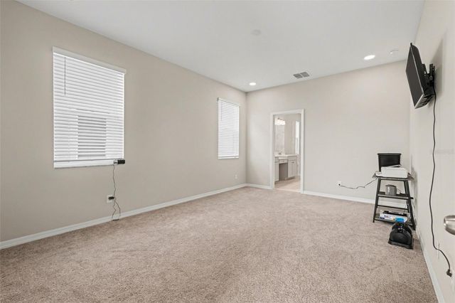 38152 COBBLE CREEK BOULEVARD, Zephyrhills, FL 33540