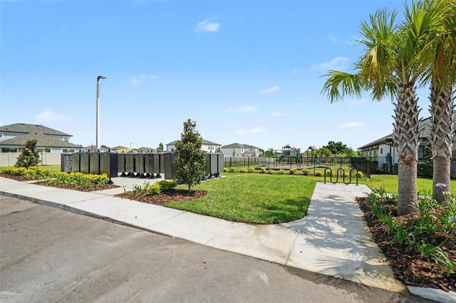 38152 COBBLE CREEK BOULEVARD, Zephyrhills, FL 33540