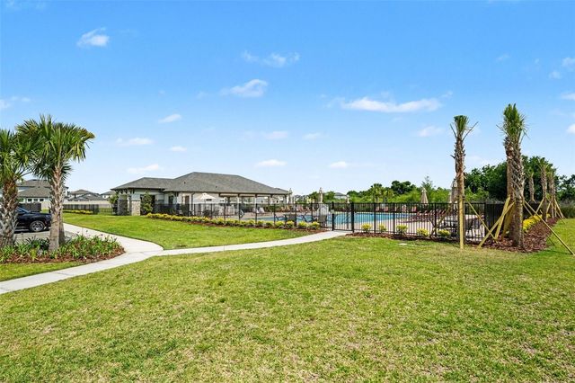 38152 COBBLE CREEK BOULEVARD, Zephyrhills, FL 33540