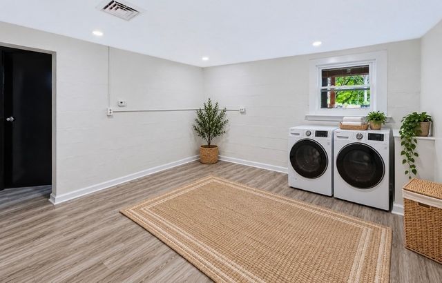 28 Bulfinch Ter, Lynn, MA 01902