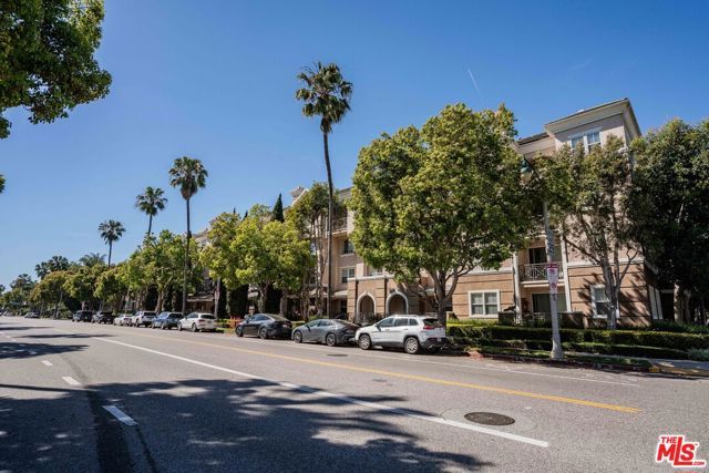 13075 Pacific Promenade 100, Los Angeles, CA 90094