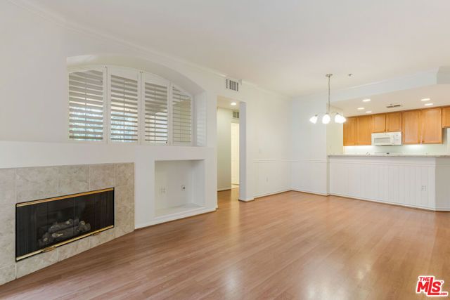 13075 Pacific Promenade 100, Los Angeles, CA 90094