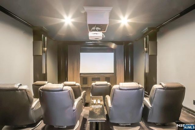 19 Academy Lane, Demarest, NJ 07627