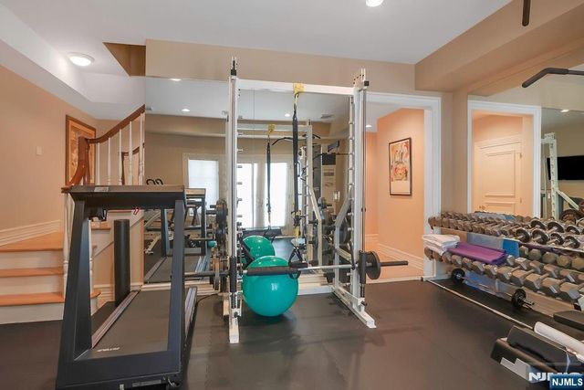 19 Academy Lane, Demarest, NJ 07627