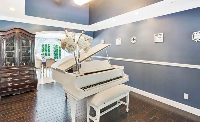17 E Ocean Avenue, Ocean Ridge, FL 33435