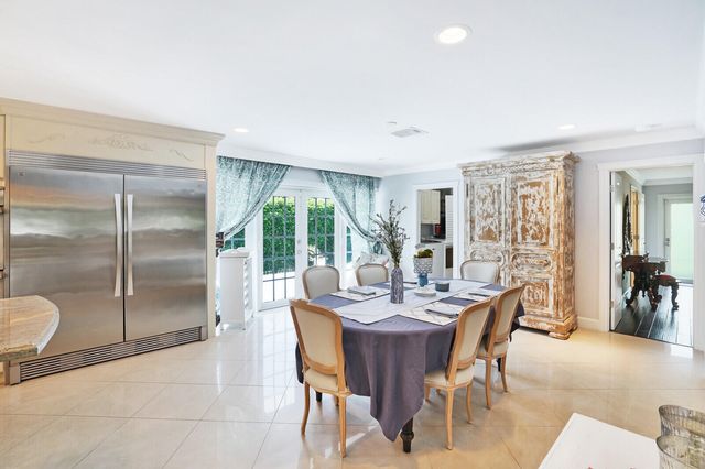 17 E Ocean Avenue, Ocean Ridge, FL 33435