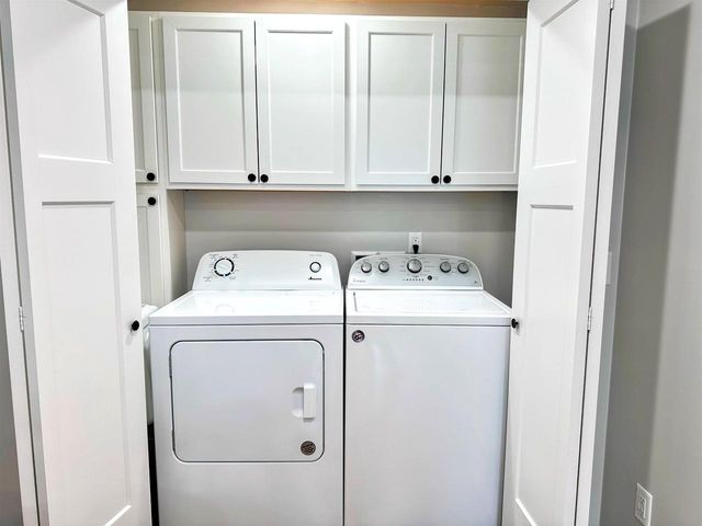 731 N Michigan Street, Prairie Du Chien, WI 53821