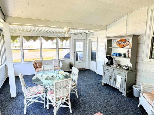 731 N Michigan Street, Prairie Du Chien, WI 53821