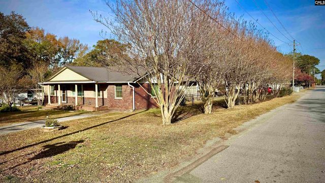 1100 Seminole Drive, West Columbia, SC 29169