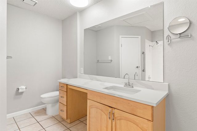 217 Teakwood Lane, Lewisville, TX 75067