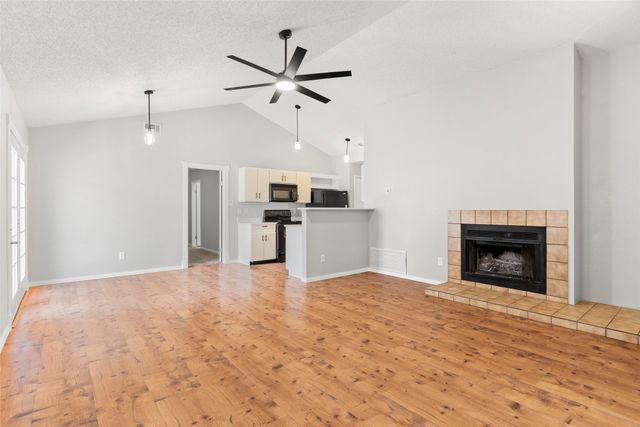 217 Teakwood Lane, Lewisville, TX 75067