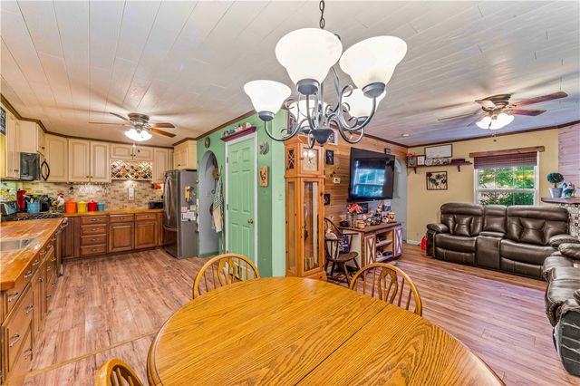 214 Hooks Lane, Canonsburg, PA 15317