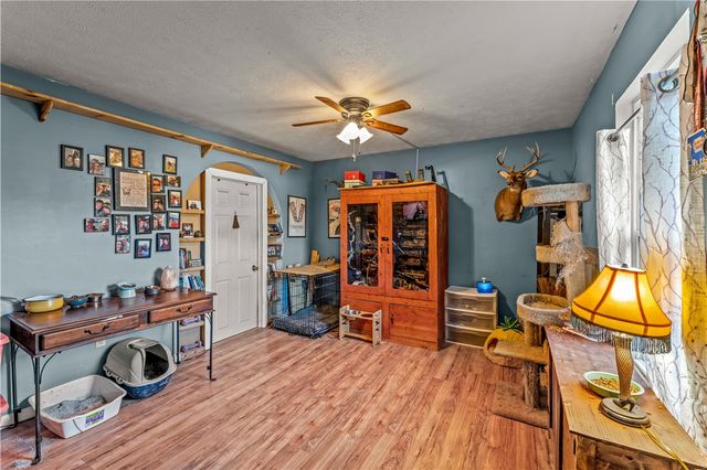 214 Hooks Lane, Canonsburg, PA 15317