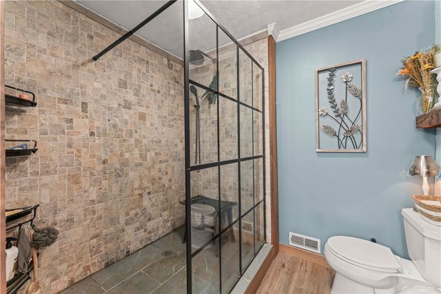 214 Hooks Lane, Canonsburg, PA 15317