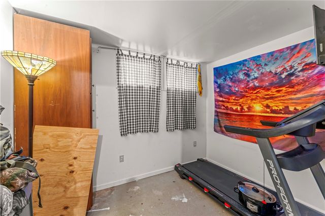 214 Hooks Lane, Canonsburg, PA 15317