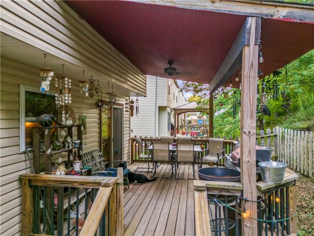 214 Hooks Lane, Canonsburg, PA 15317