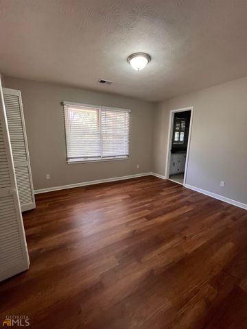 3560 SE Sandhill Drive, Conyers, GA 30094