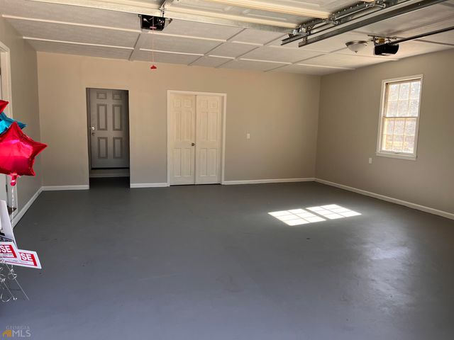 3560 SE Sandhill Drive, Conyers, GA 30094