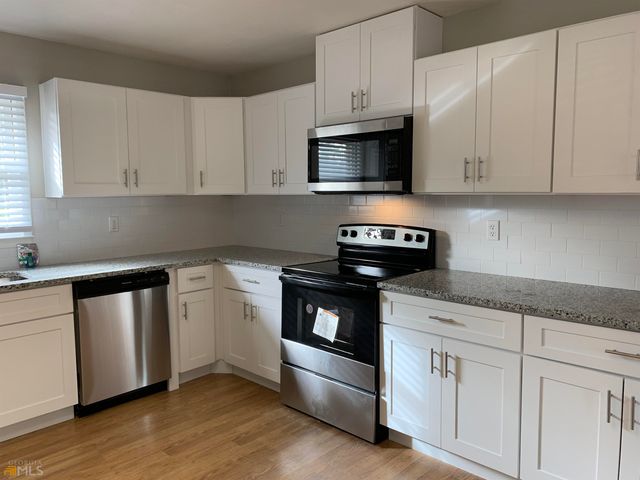 3560 SE Sandhill Drive, Conyers, GA 30094
