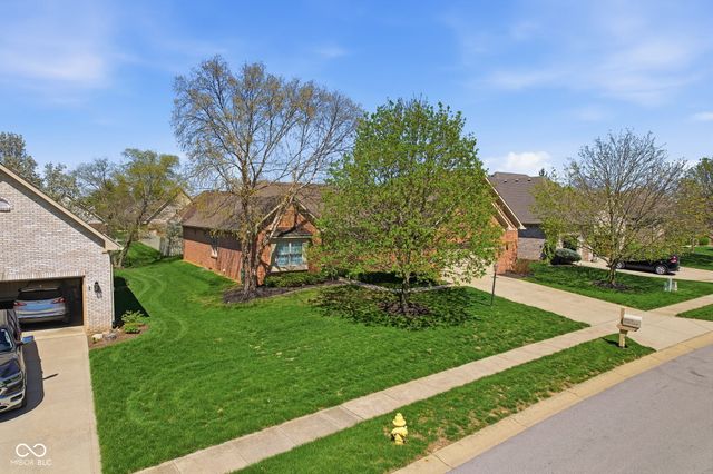 10122 Pyrite Court, Noblesville, IN 46060