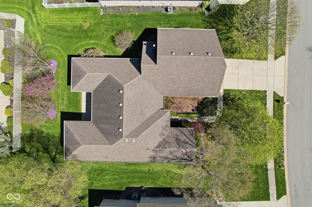 10122 Pyrite Court, Noblesville, IN 46060