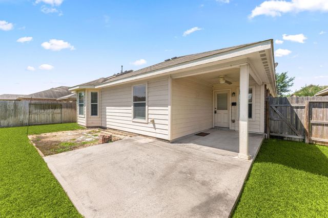 2430 Blue Reef Drive, Katy, TX 77449