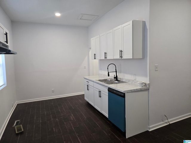508 5TH PLACE, Birmingham, AL 35214