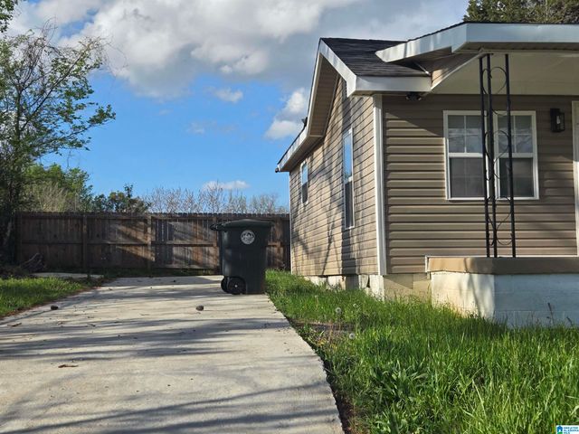 508 5TH PLACE, Birmingham, AL 35214