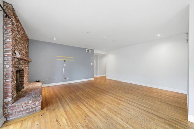 5828 Shenandoah Dr, Sacramento, CA 95841