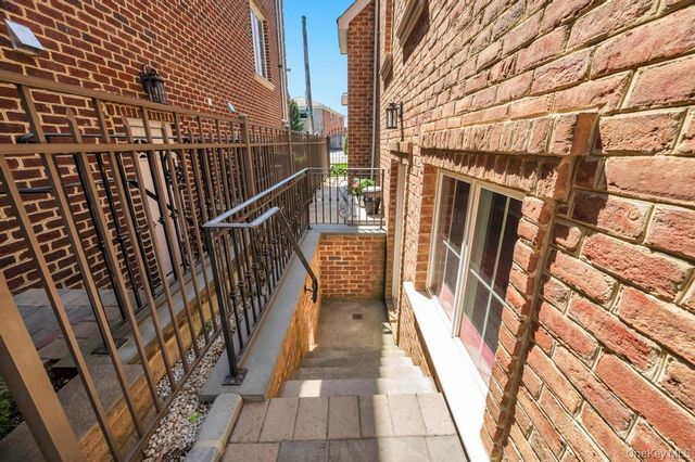 339 150th Street, Whitestone, NY 11357