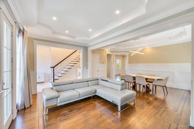 339 150th Street, Whitestone, NY 11357