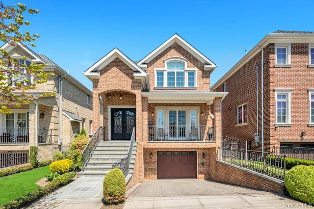 339 150th Street, Whitestone, NY 11357