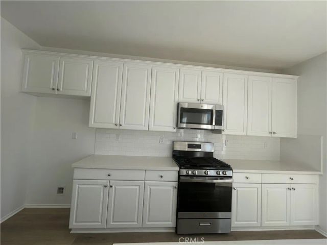 12574 Dartola, Victorville, CA 92392