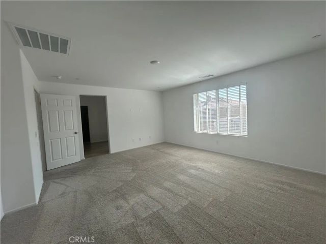 12574 Dartola, Victorville, CA 92392