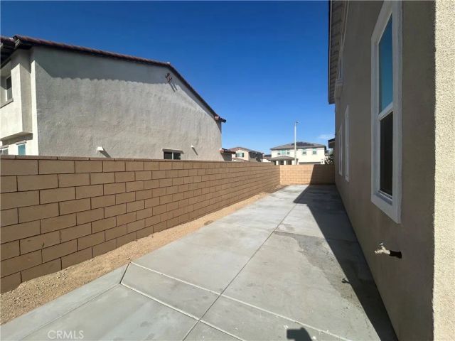 12574 Dartola, Victorville, CA 92392
