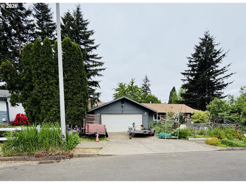 1139 Se 209TH Ave, Gresham, OR 97030