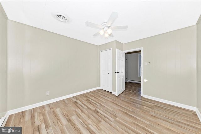 148 HAMILTON AVE, Waynesboro, PA 17268