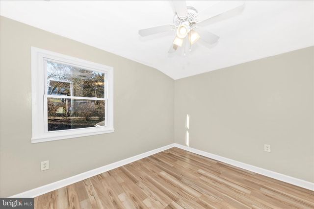 148 HAMILTON AVE, Waynesboro, PA 17268