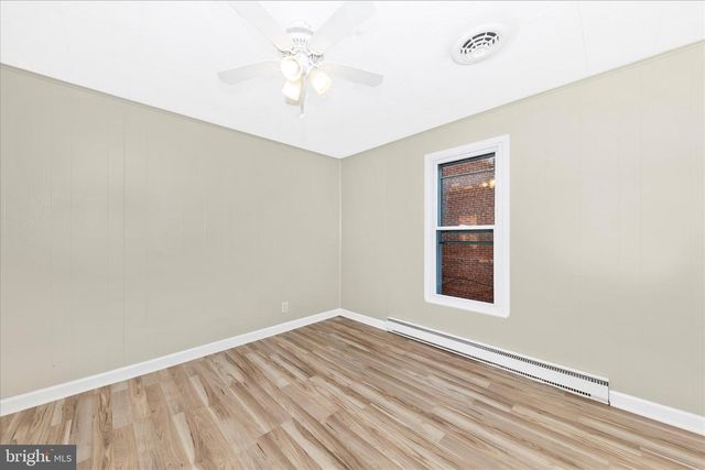 148 HAMILTON AVE, Waynesboro, PA 17268