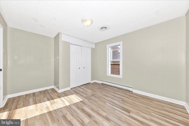 148 HAMILTON AVE, Waynesboro, PA 17268