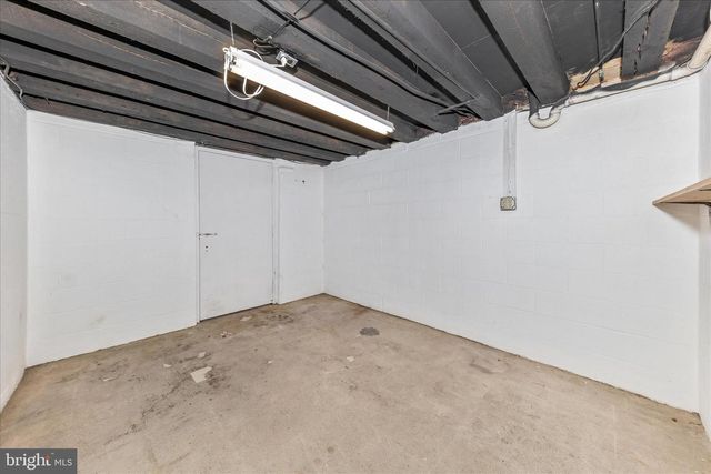 148 HAMILTON AVE, Waynesboro, PA 17268