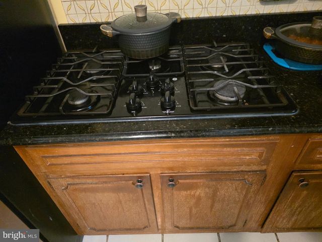 5026 LELAND DR, Oxon Hill, MD 20745