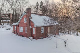 42 W Cedar Street, Poughkeepsie, NY 12601