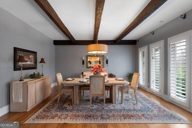 10 Woodland Drive, Cartersville, GA 30120