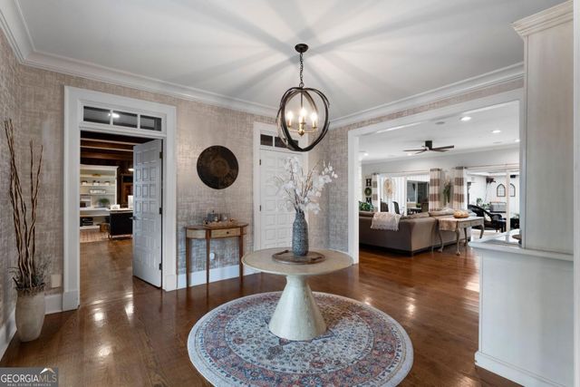 10 Woodland Drive, Cartersville, GA 30120