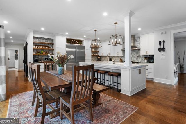 10 Woodland Drive, Cartersville, GA 30120